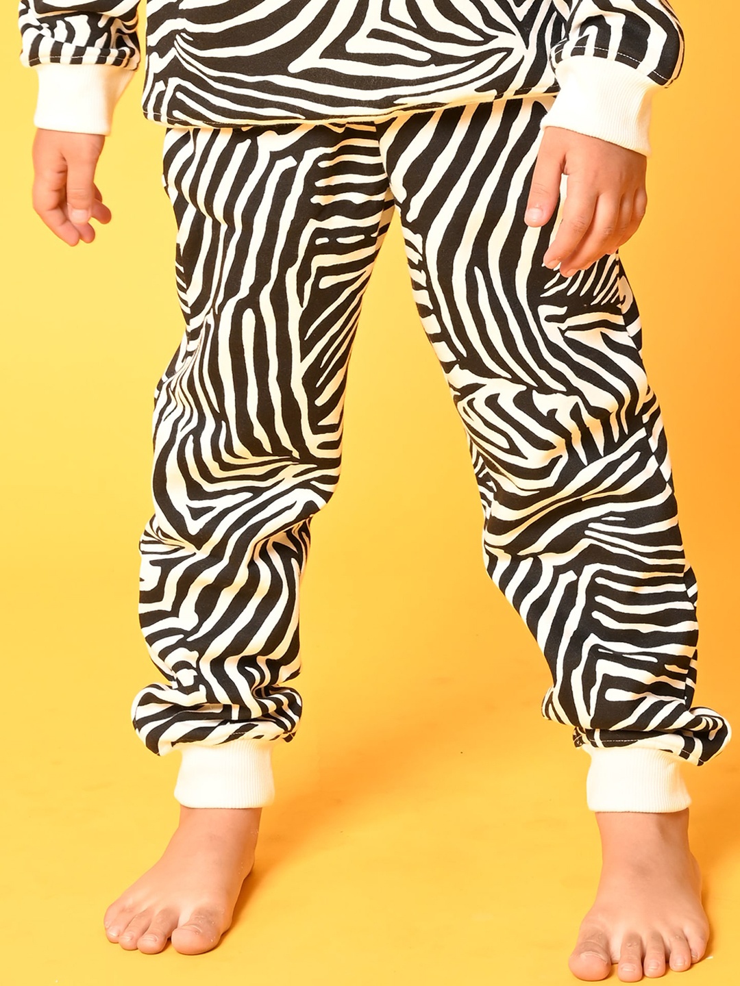 

Anthrilo Boys Animal Printed Relaxed High-Rise Easy Wash Trousers, White