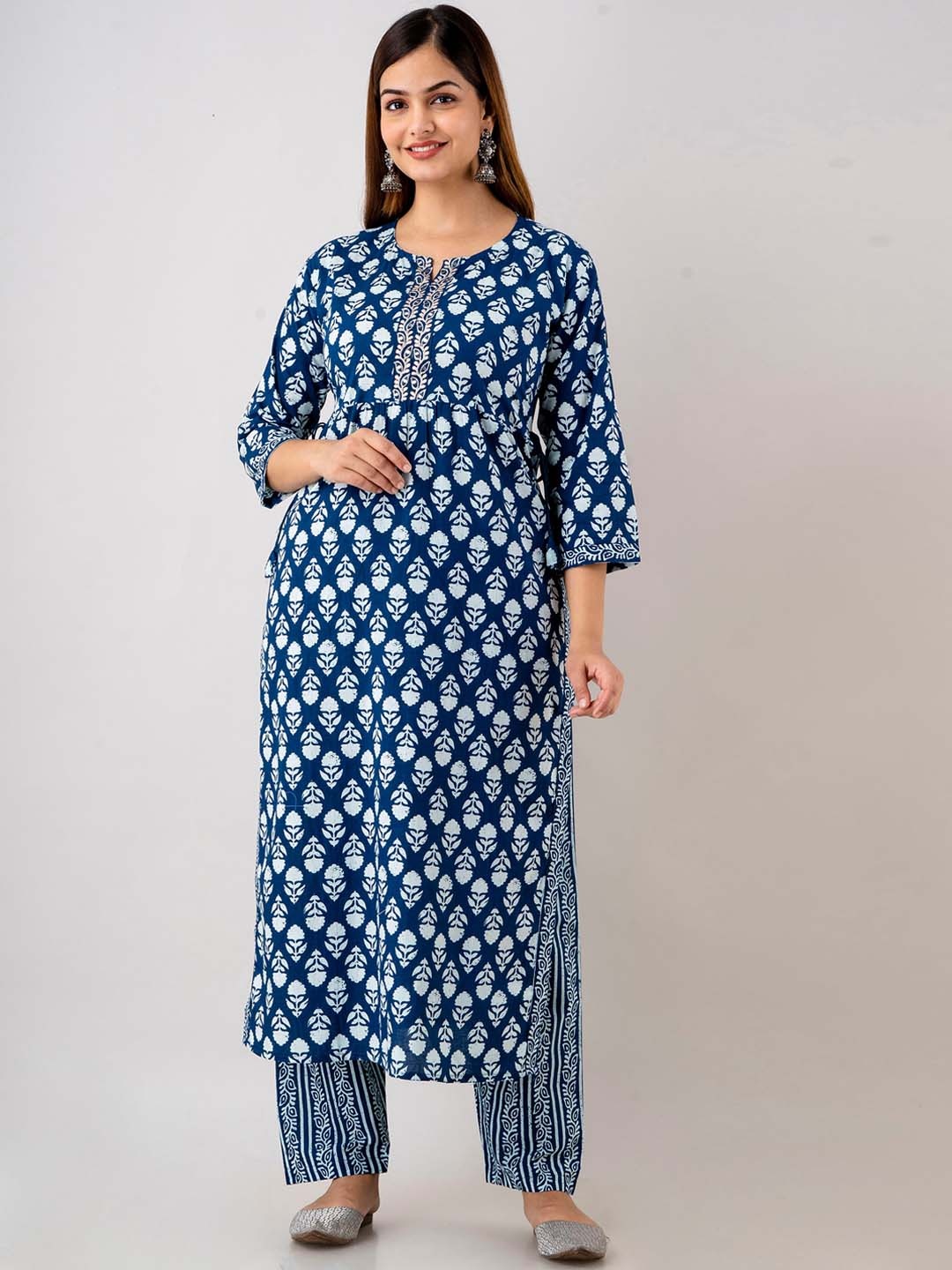 

OMASK Women Ethnic Motifs Printed Pure Cotton Kurta with Trousers & Dupatta, Blue