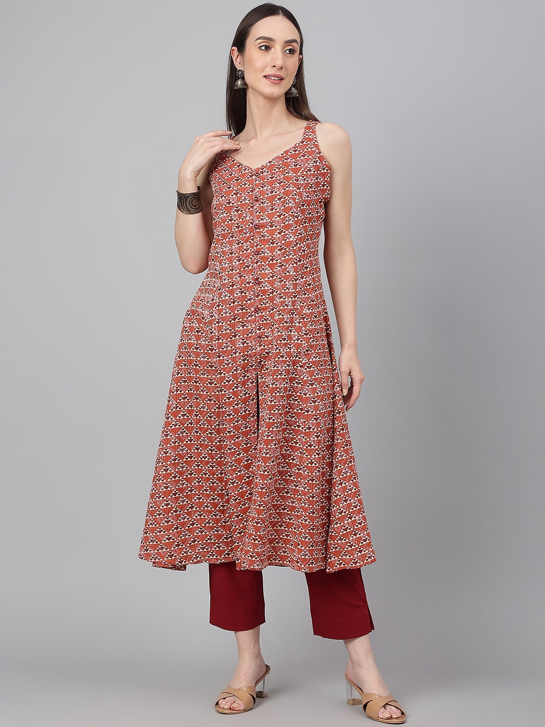 

Janasya Women Cotton Printed Sleeveless A-line Kurta, Rust