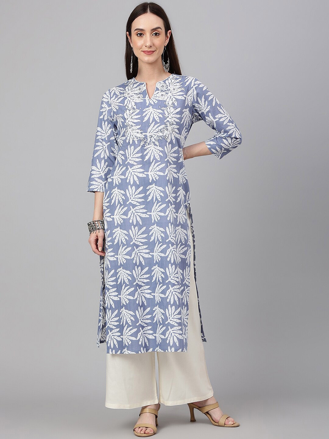 

Janasya Batik Print Straight Fit Cotton Kurta, Blue