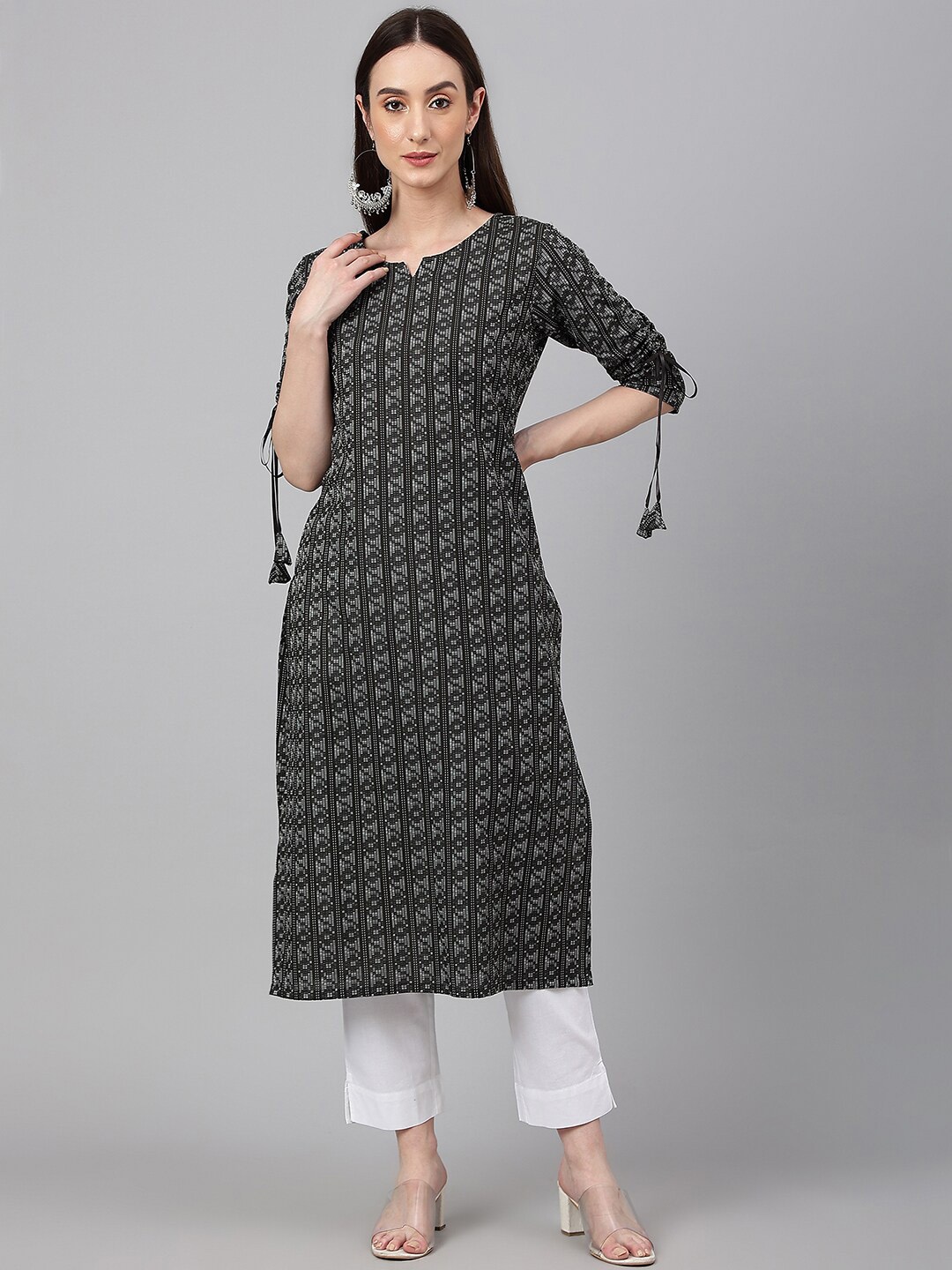 

Janasya Women Cotton Woven Design Straight Kurta, Black