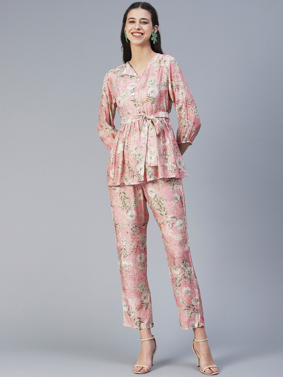 

FASHOR Women Floral Printed Co-Ords Set, Pink