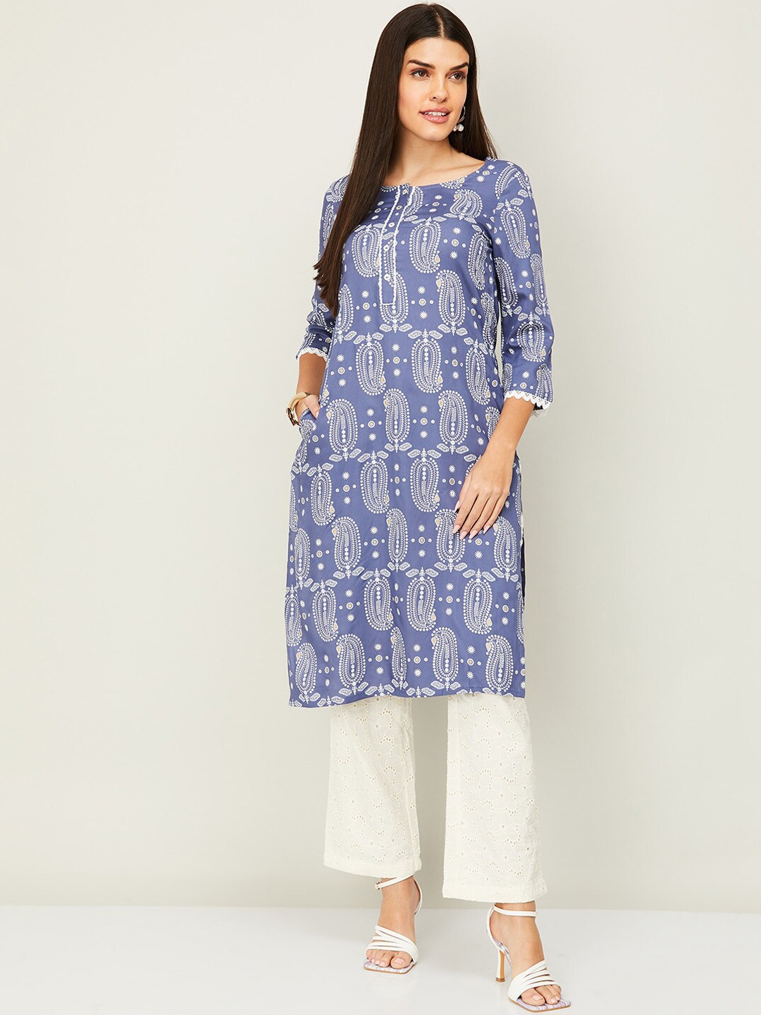 

Melange by Lifestyle Paisley Printed Gotta Patti Kurta, Purple