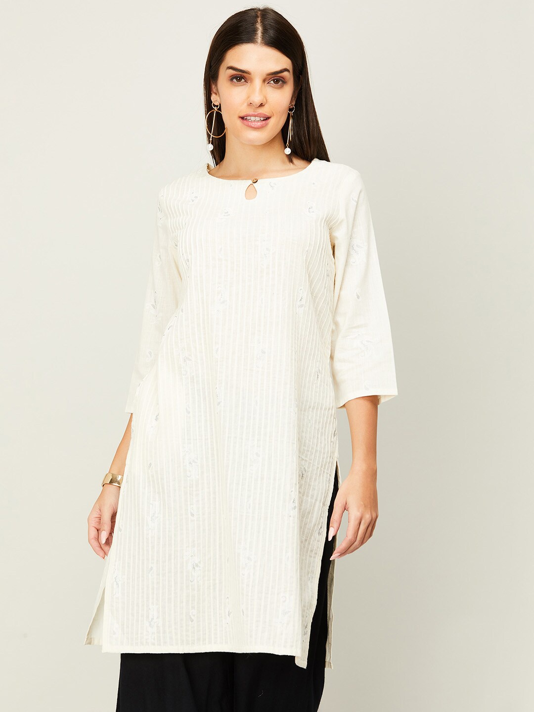 

Melange by Lifestyle Ethnic Motifs Keyhole Neck Thread Work Straight Regular Cotton Kurta, Off white
