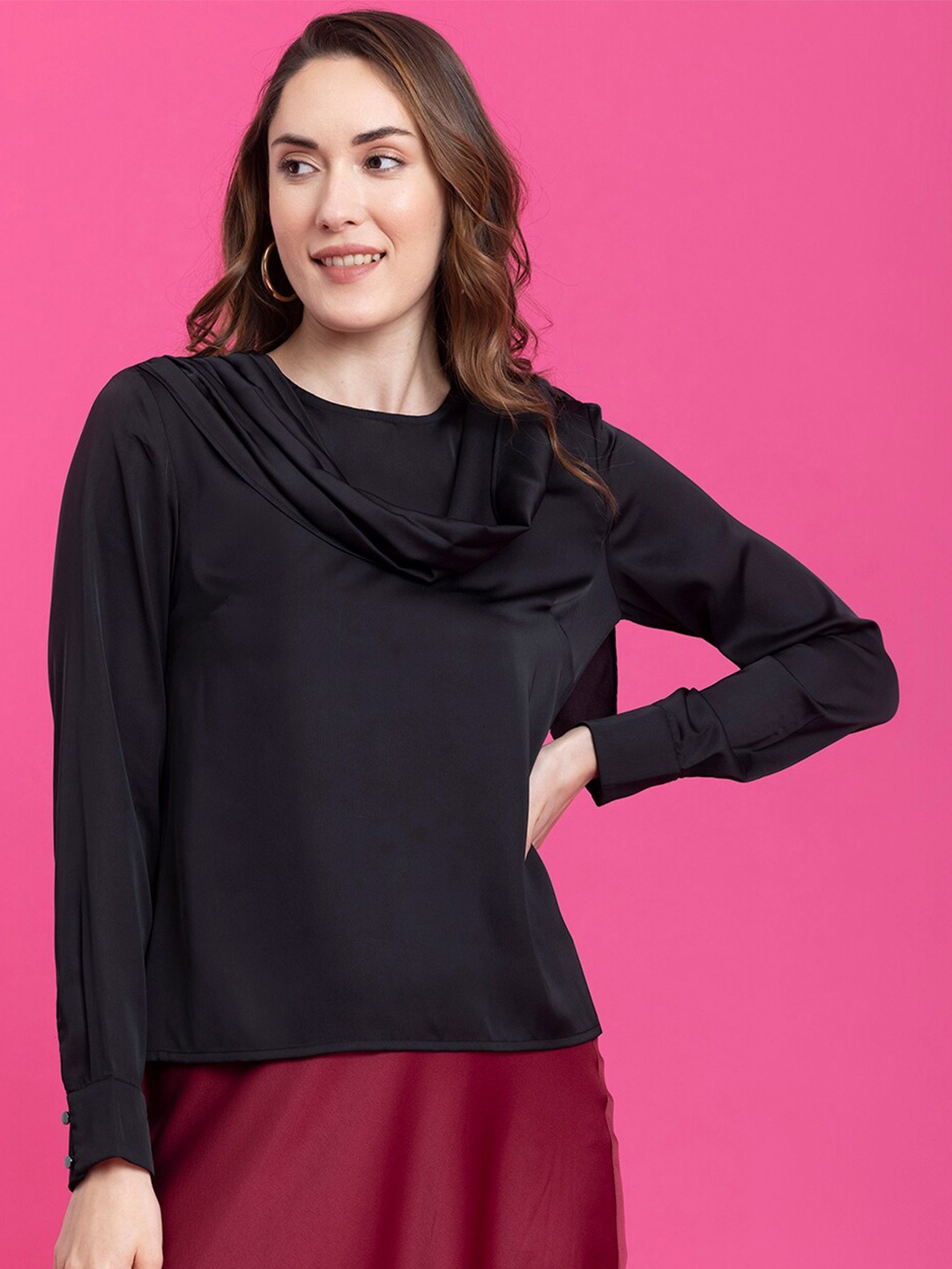 

FableStreet Satin Top, Black