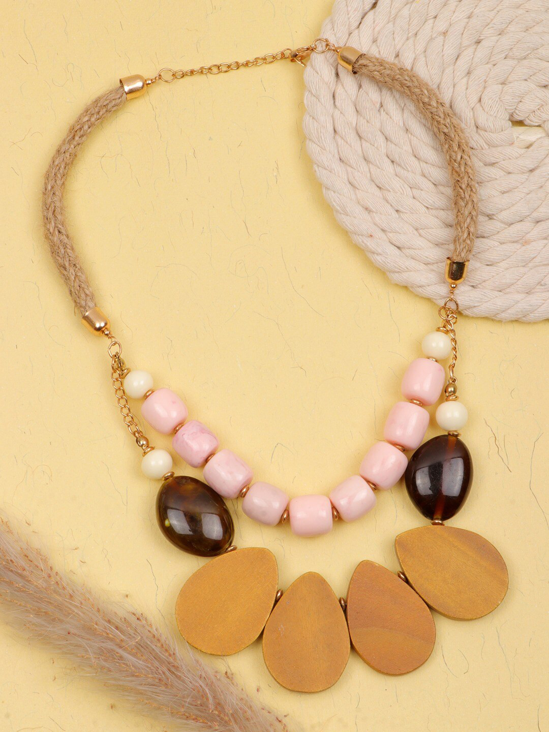 

Crunchy Fashion Gold-Plated Layered Necklace, Pink