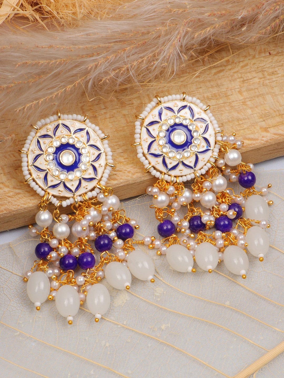 

Crunchy Fashion Gold- Plated Classic Drop Earrings, White