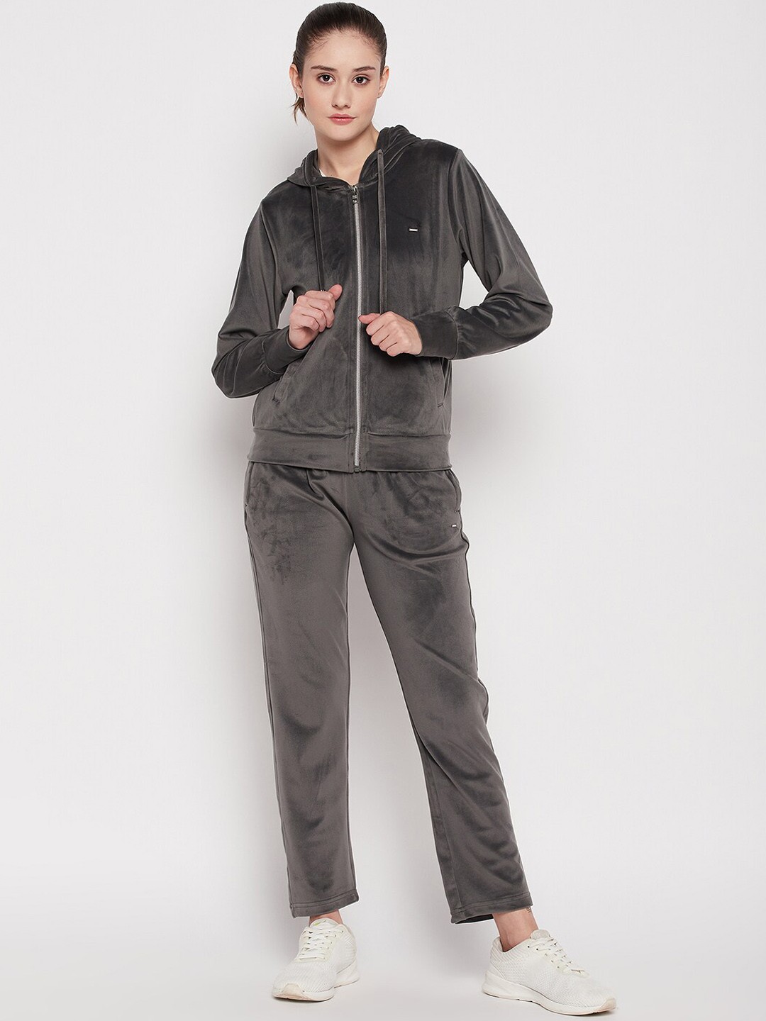 

Okane Women Center Front Open Hooded Velvet Tracksuit, Grey