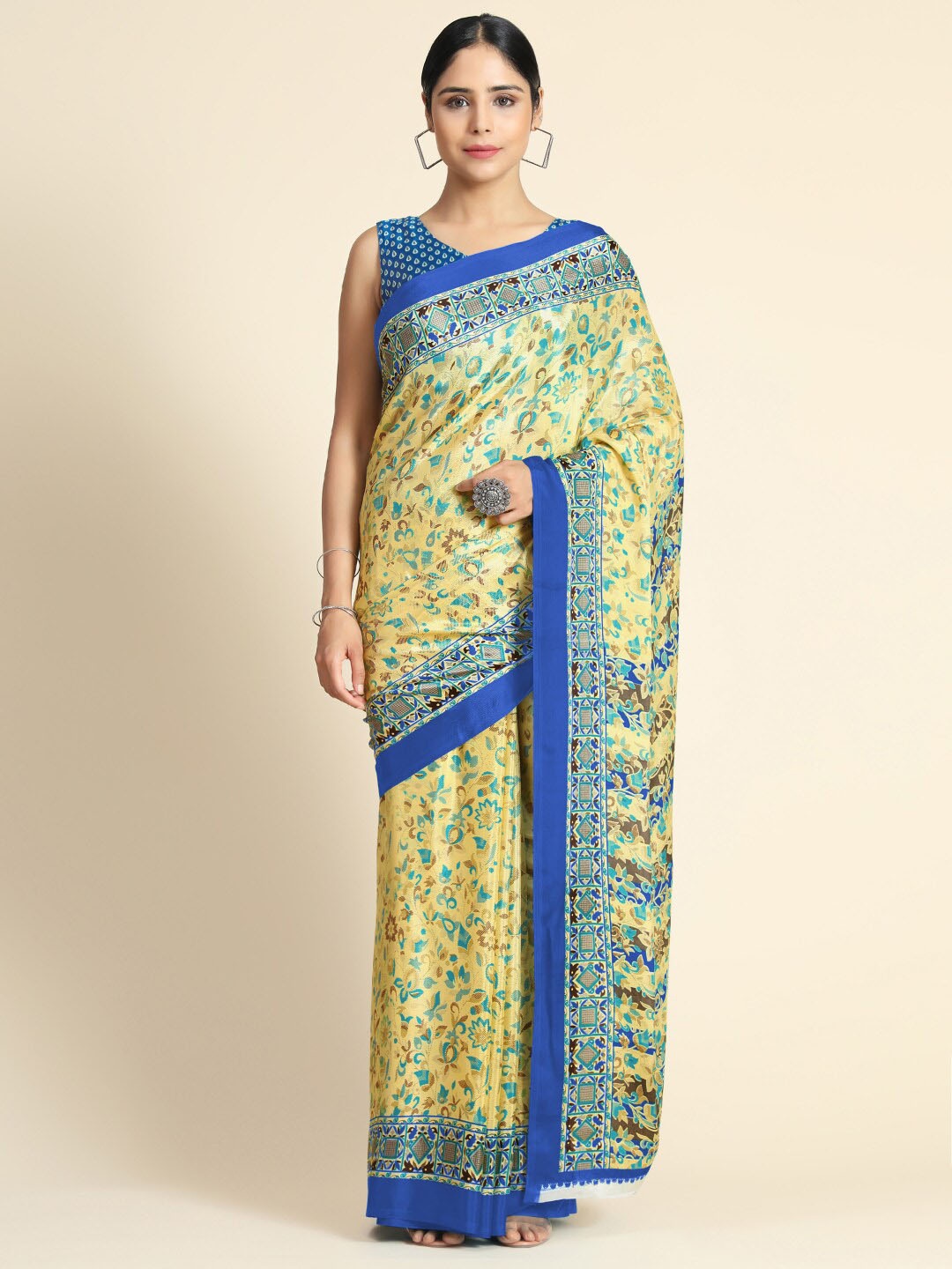 

Kasak Floral Printed Saree, Yellow