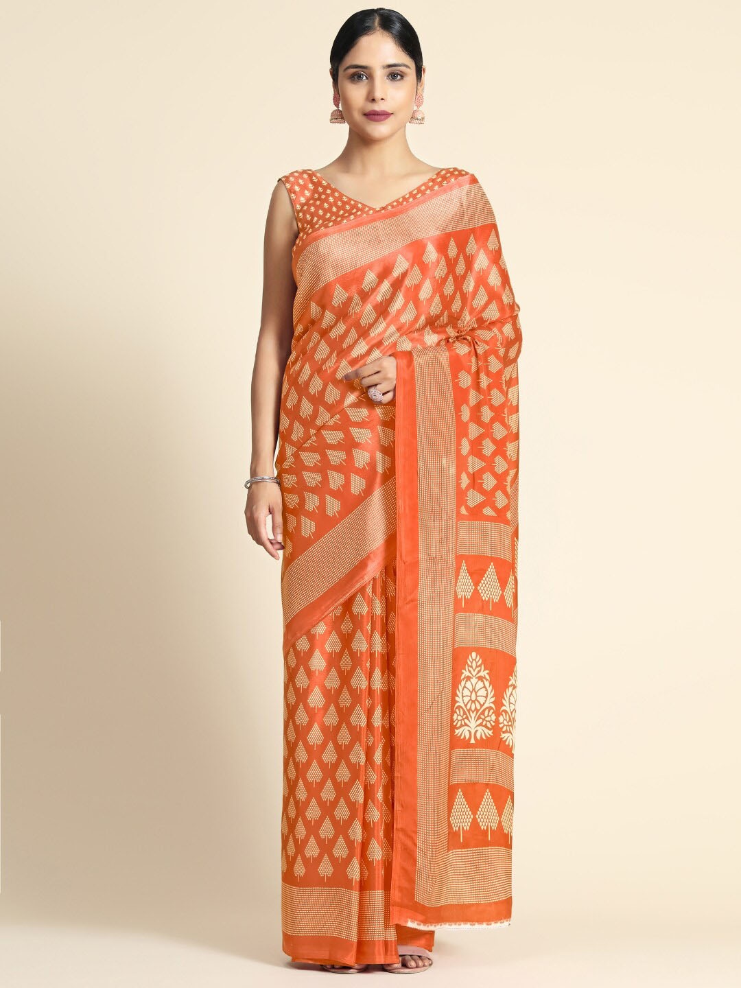 

Kasak Floral Printed Saree, Orange