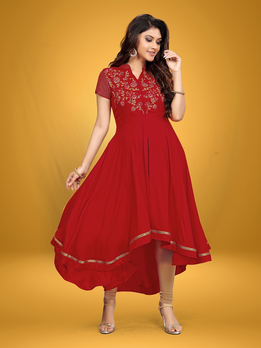 

Sarvayog Fashion Women Red Floral Embroidered Kurta
