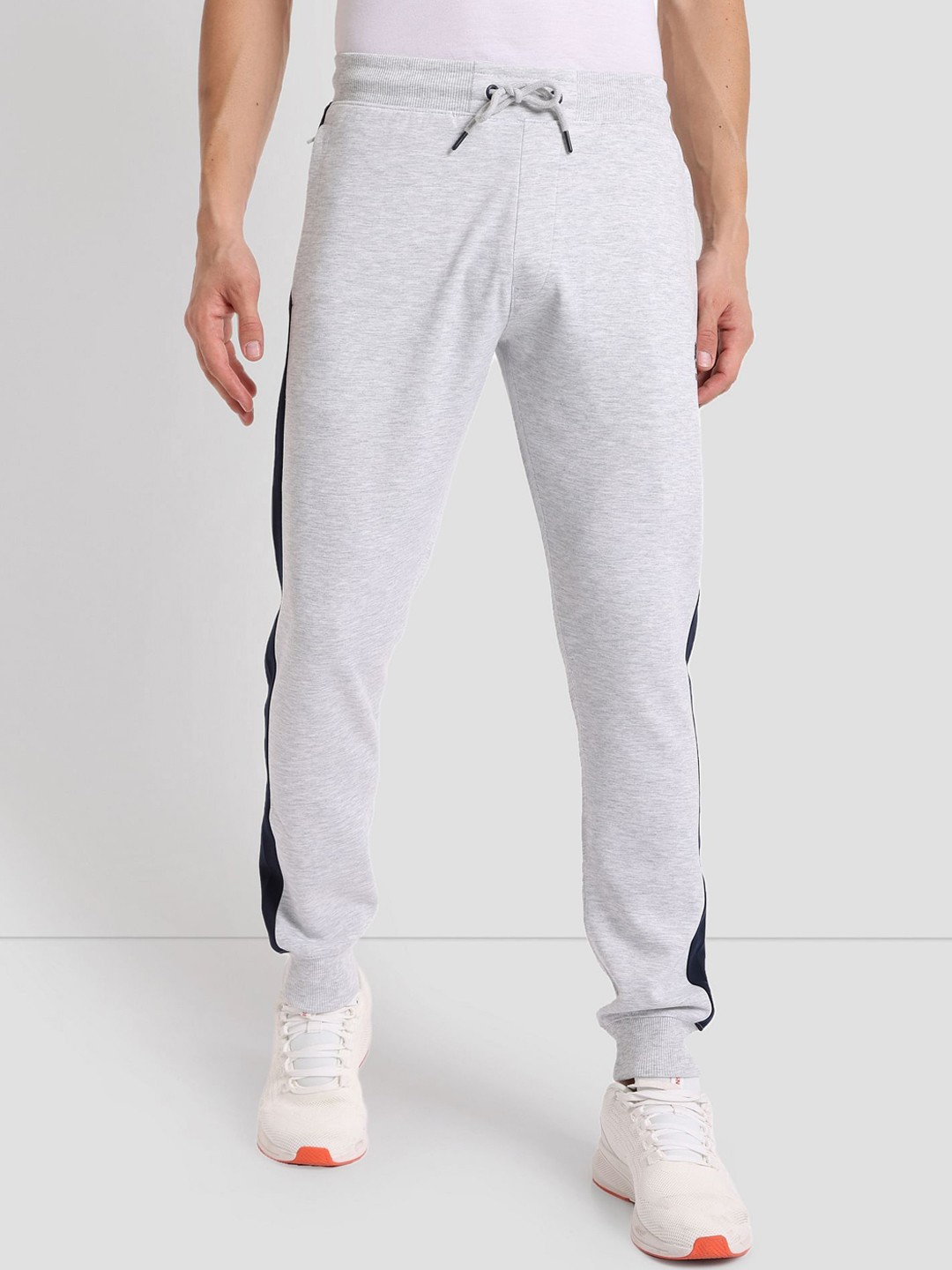 

U.S. Polo Assn. Men Straight-Fit Lightweight Active Joggers, Grey