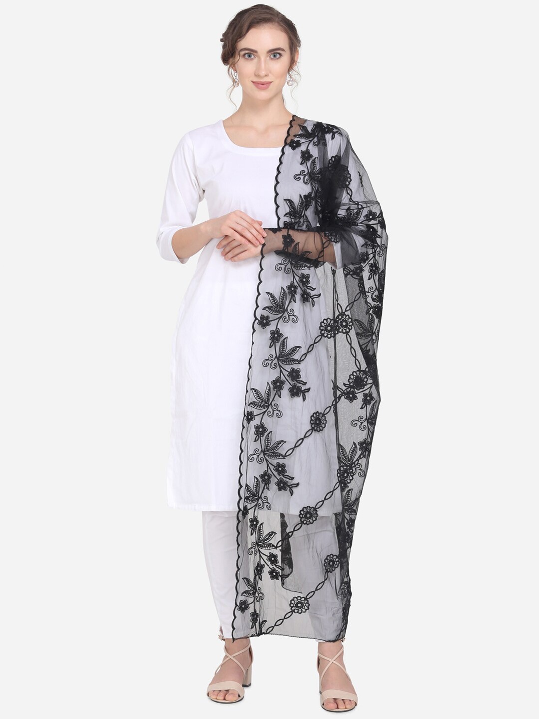 

mf Black & Grey Embroidered Dupatta with Thread Work