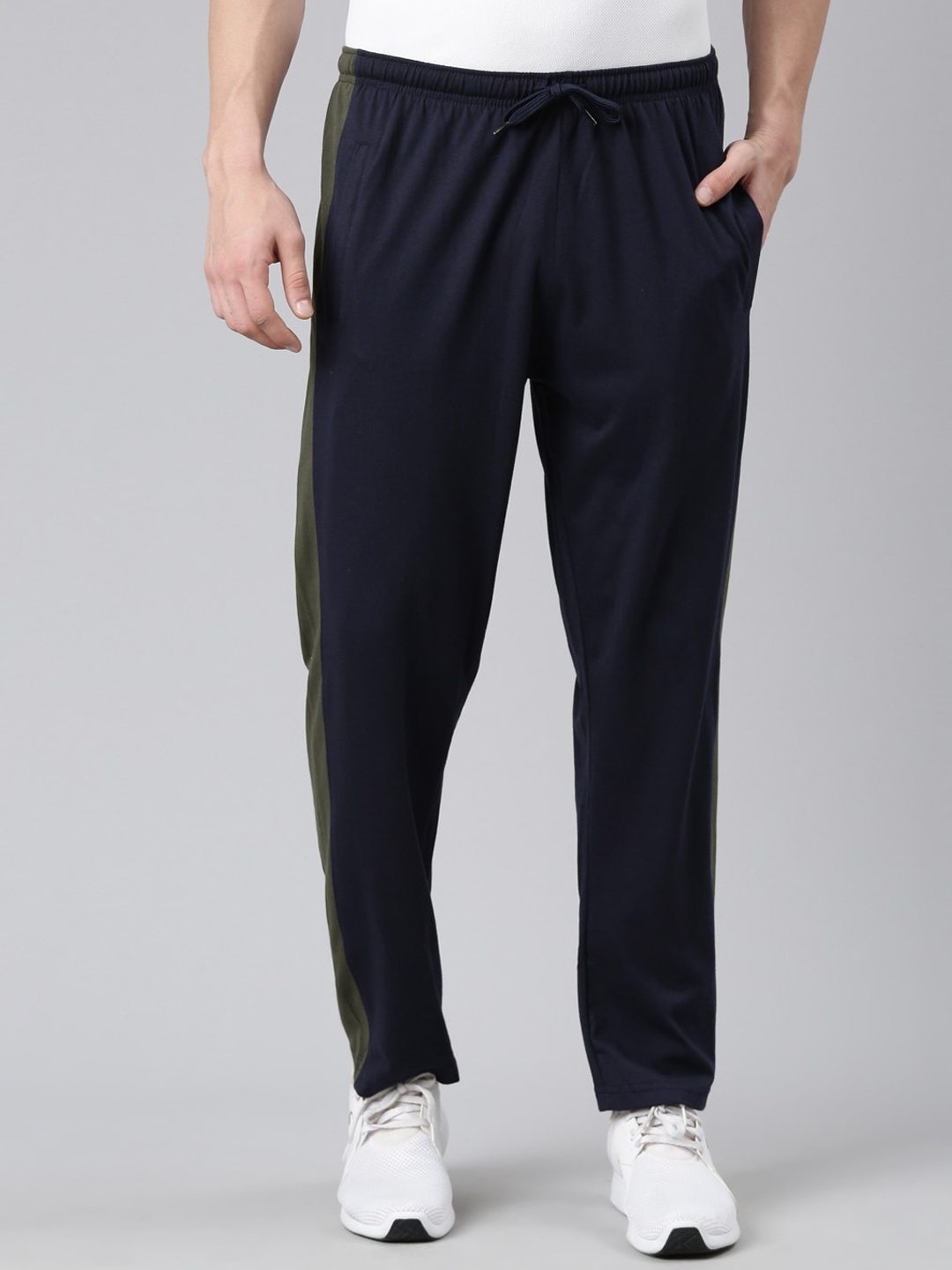 

DIXCY SCOTT Men Color Blocked Cotton Track Pant, Navy blue