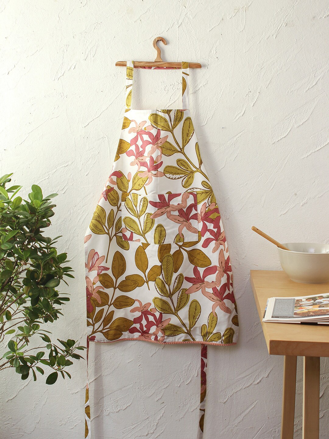 

House This Floral Printed Cotton Apron, White