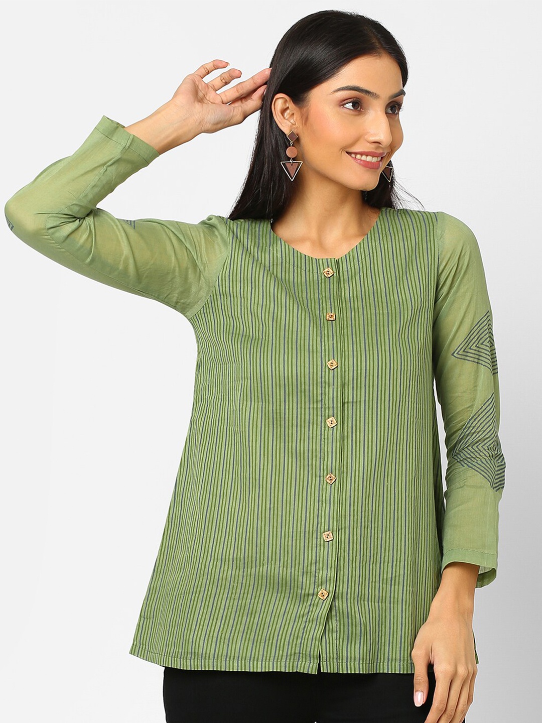 

KAMI KUBI Mandarin Collar Shirt Style Top, Olive