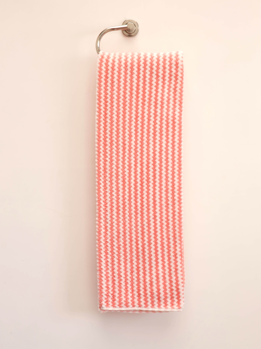 

Ariana Striped GSM 400 Cotton Bath Towel, Peach