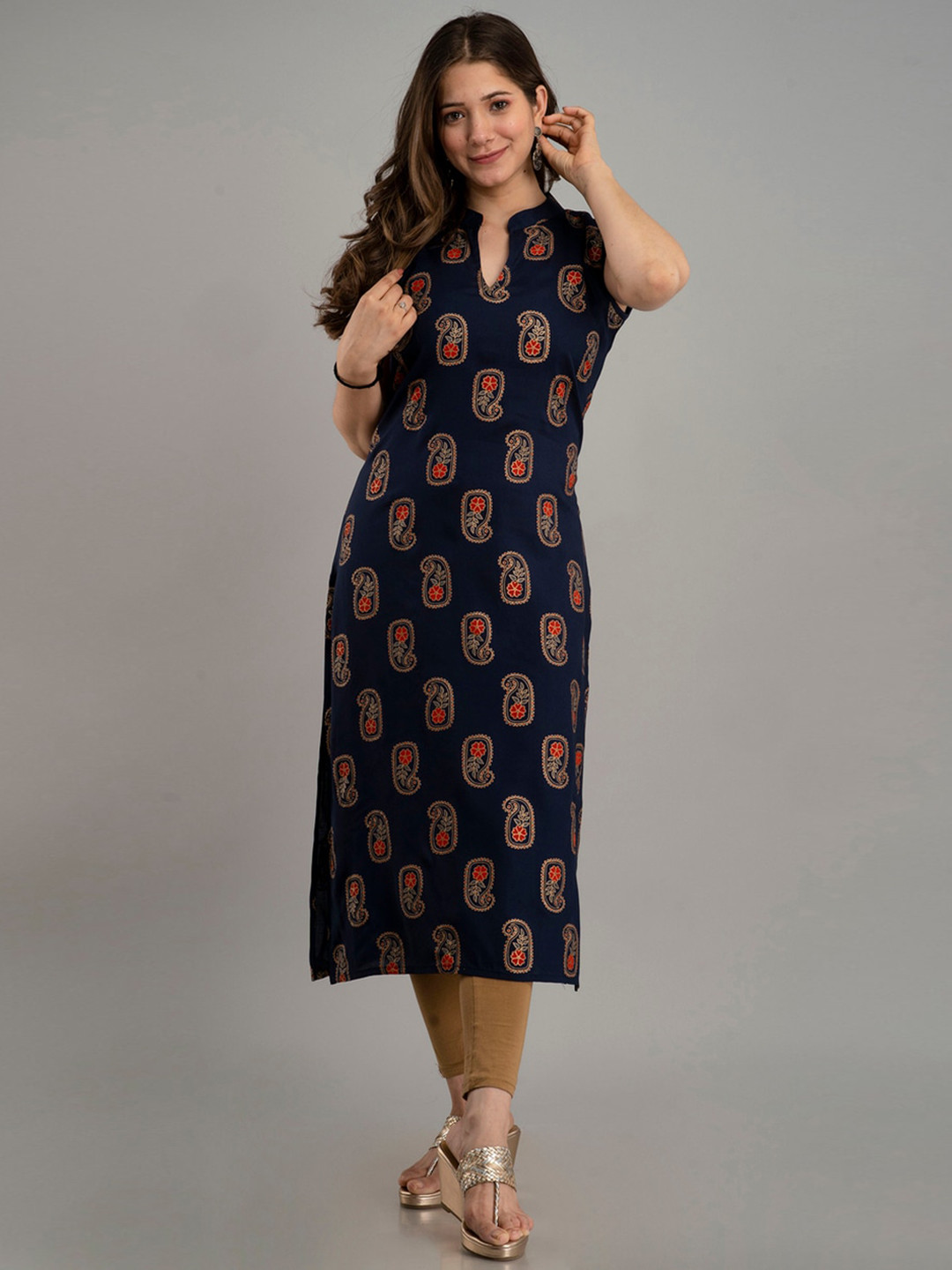 

PURSHOTTAM WALA Women Blue Paisley Yoke Design Asymmetric Kurta