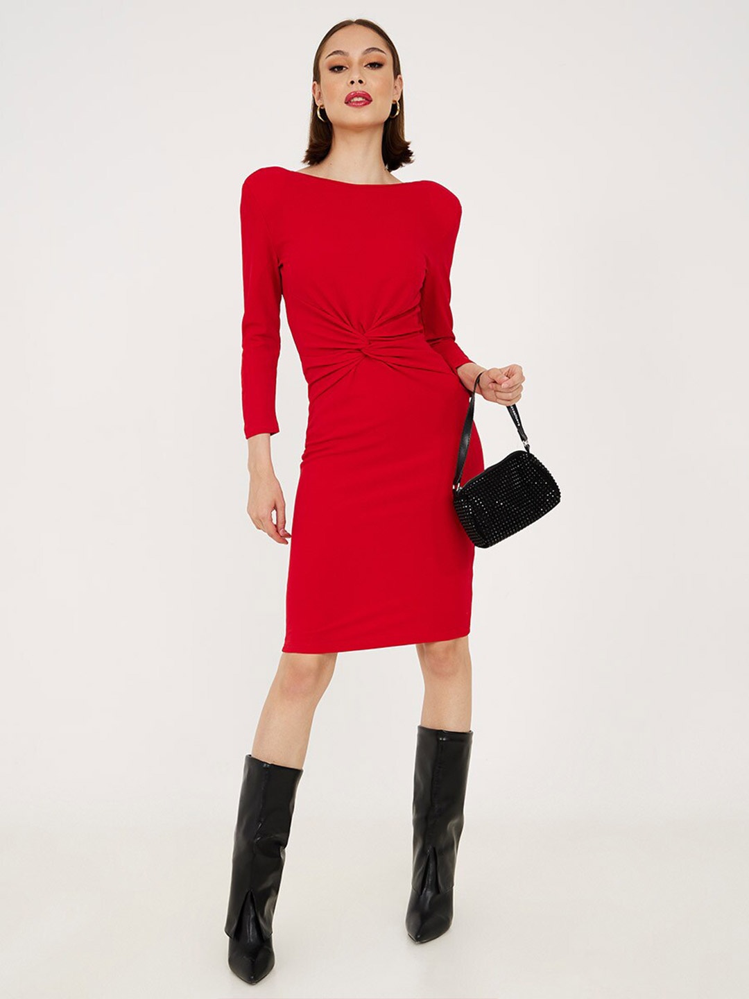 

Styli Boat Neck Bodycon Dress, Red