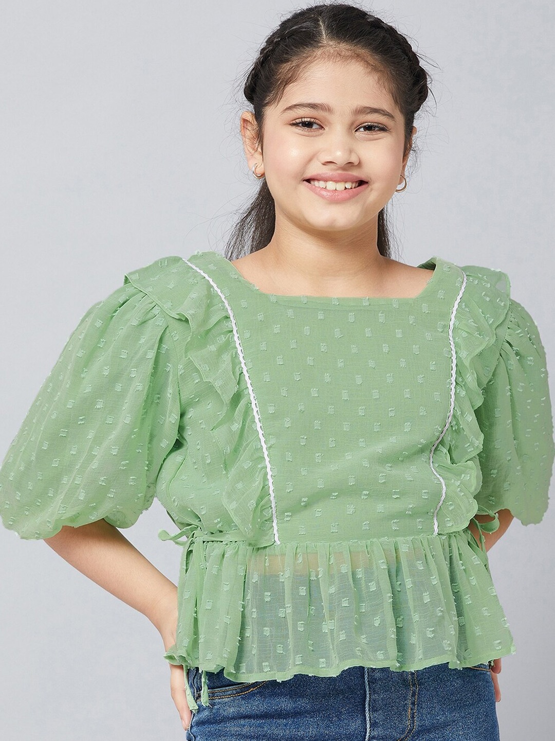 

Stylo Bug Square Neck Ruffles Chiffon Top, Green