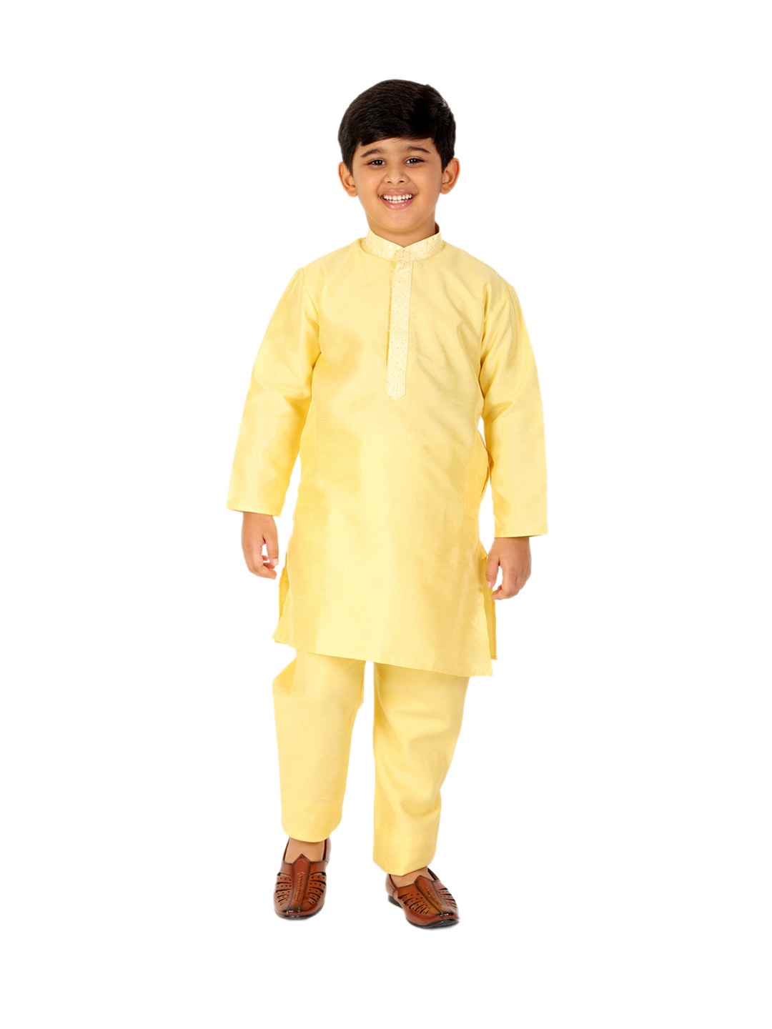 

Pro-Ethic STYLE DEVELOPER Boys Pure Silk Kurta With Pyjamas, Yellow