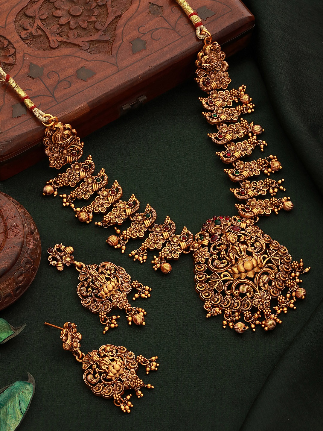 

Saraf RS Jewellery Gold-Plated & AD-Studded Jewellery Set