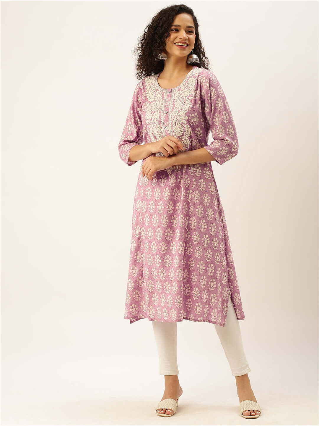 

ZOLA Pink & White Floral Printed Thread Work Chanderi Silk Thread Work Kurti