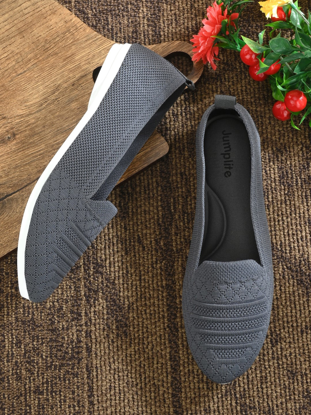 

Layasa Women Grey Slip-On Sneakers