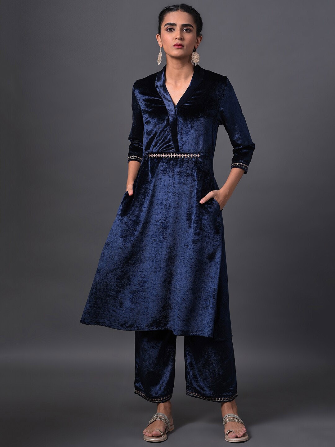 

W Women Velvet Kurta with Embroidered Belt and Palazzos, Blue