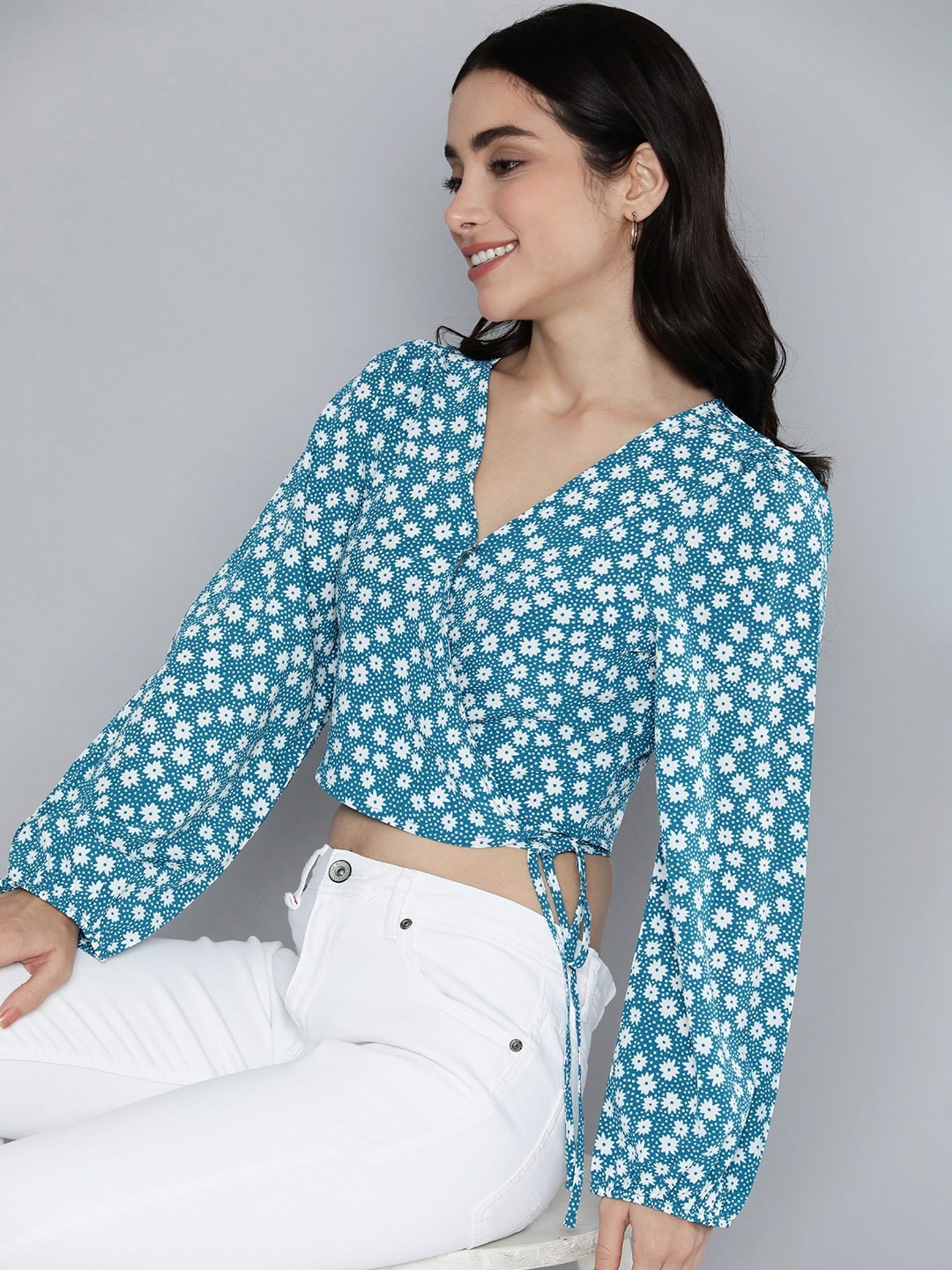 

Mast & Harbour Floral Print Wrap Crop Top, Blue