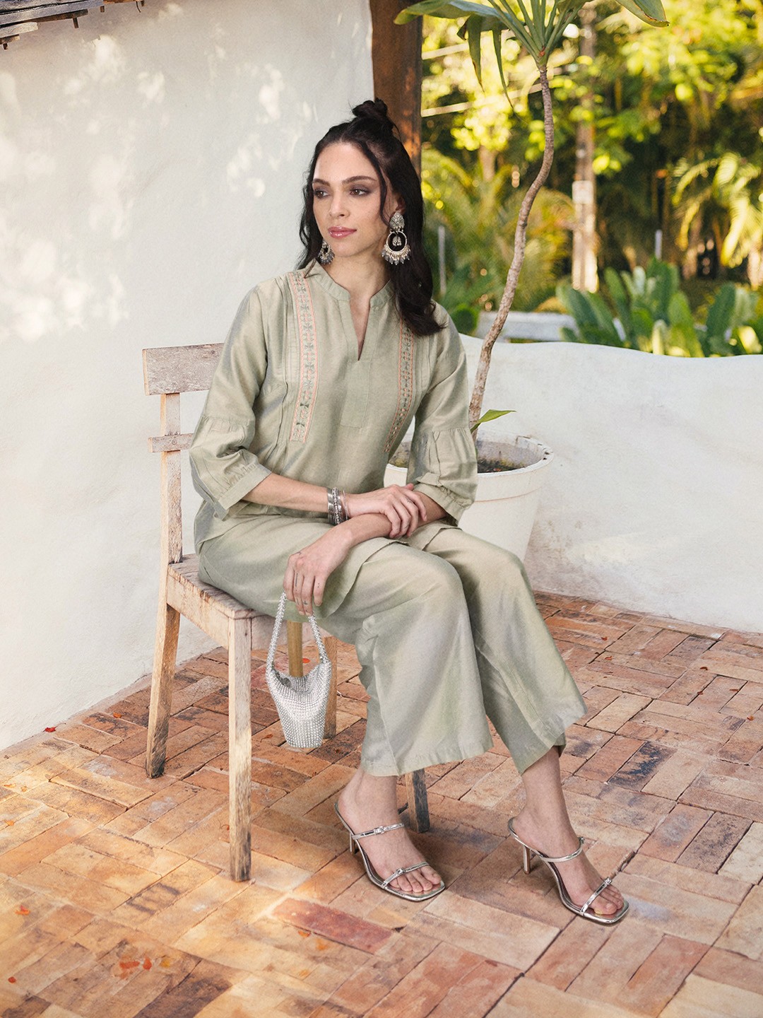 

Sangria Yoke Design Thread Work Kurta with Palazzos, Green