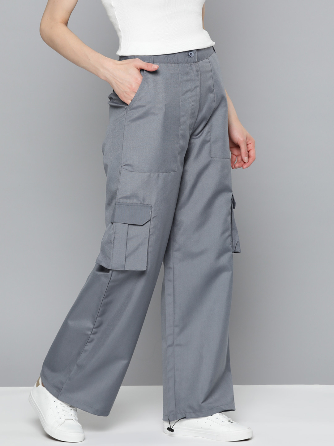 

Mast & Harbour Women Loose Fit Balloon Cargos Trouser, Grey
