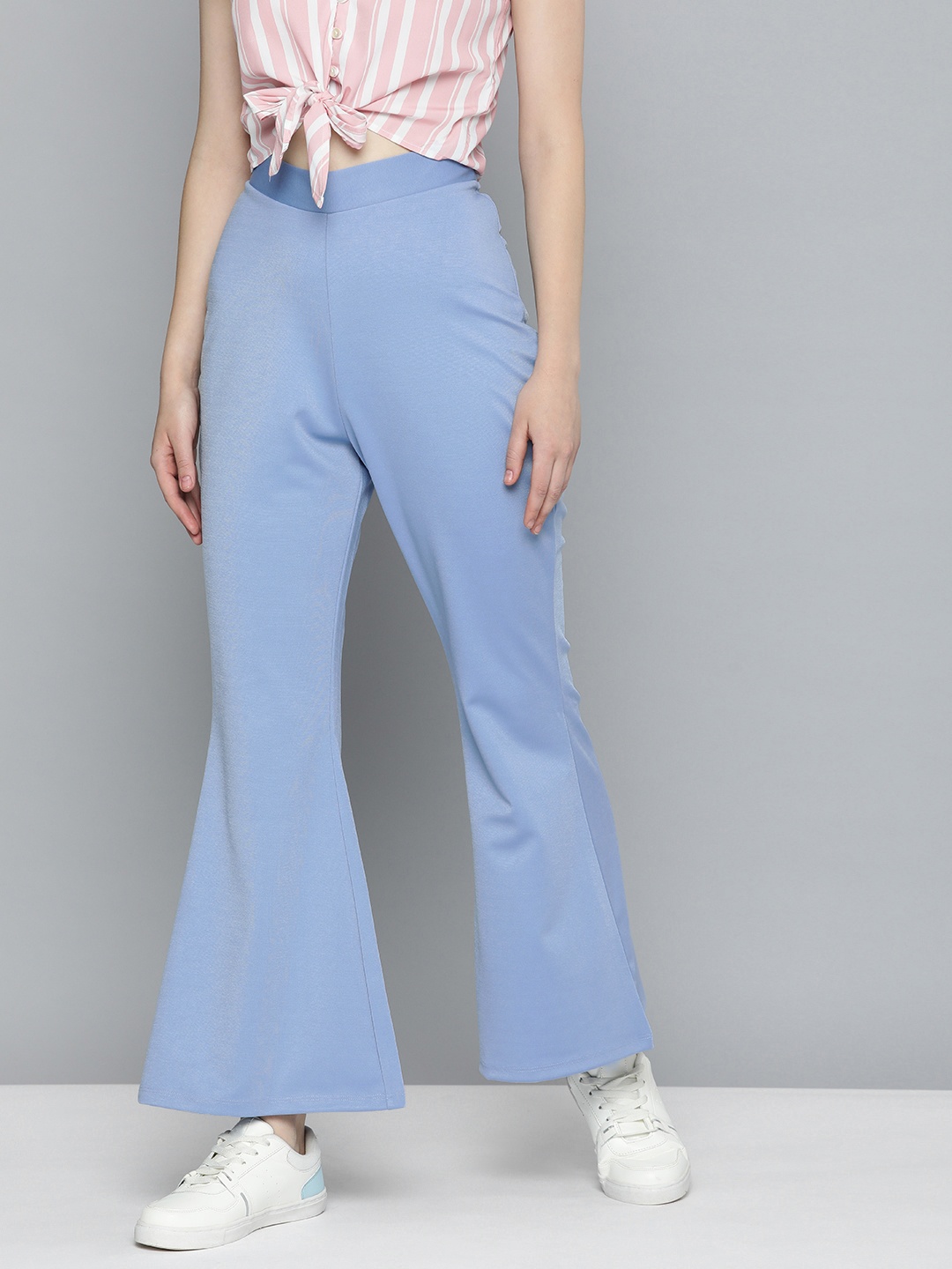 

Mast & Harbour Women Solid Bootcut Trousers, Blue