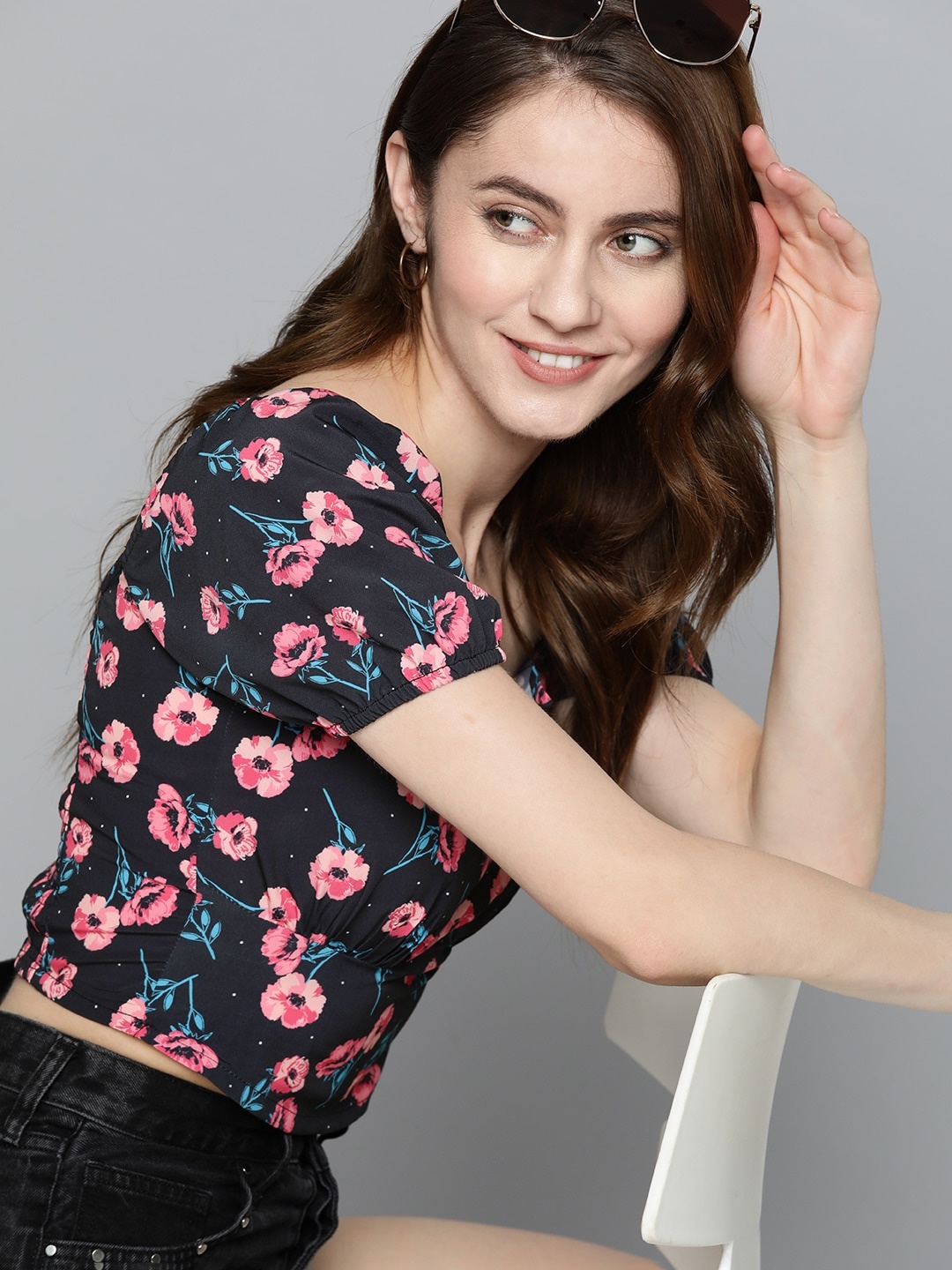 

Mast & Harbour Floral Print Smocked Crop Top, Black