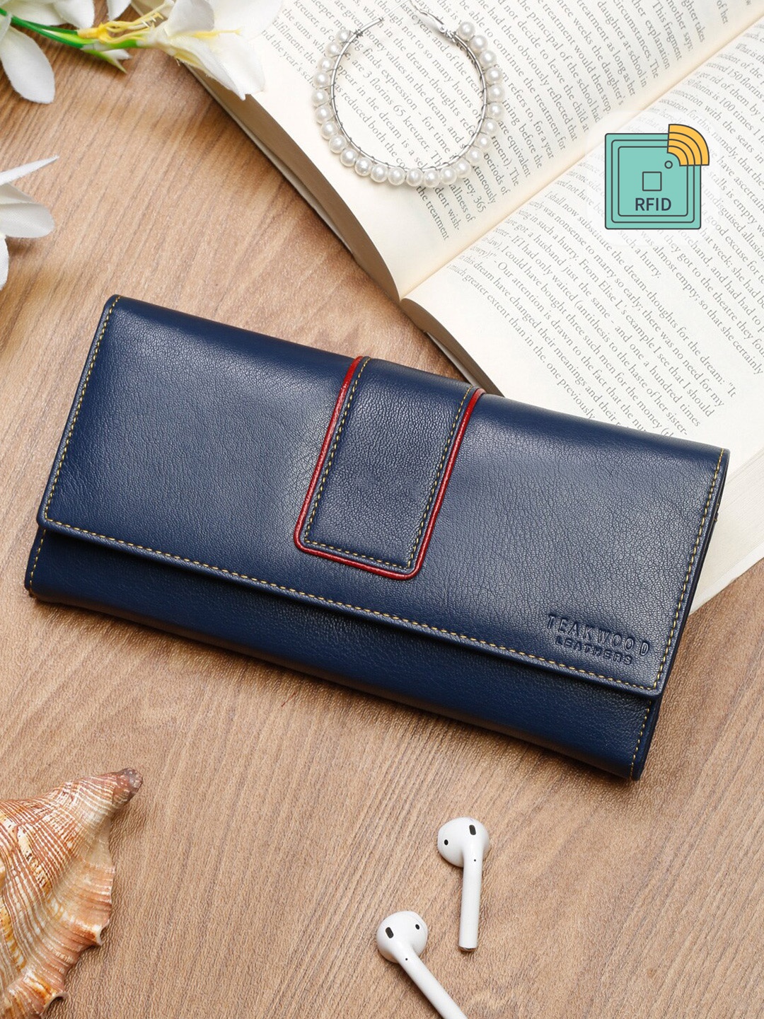

Teakwood Leathers Women Blue Leather Two Fold Wallet