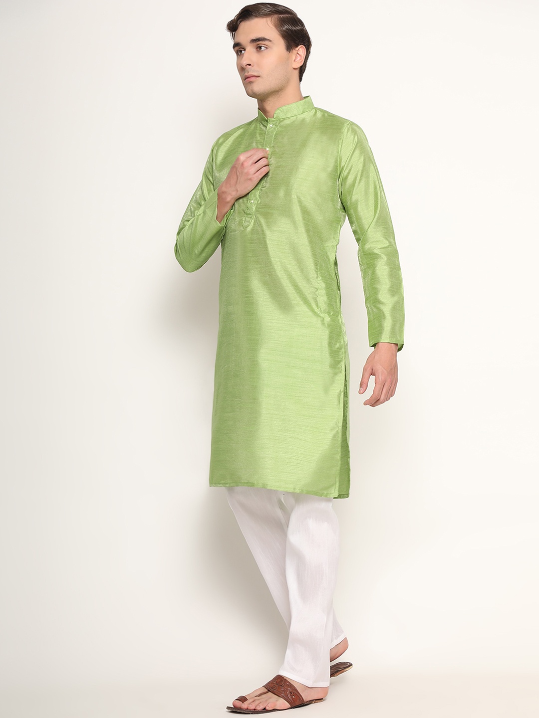 

GoStyle Men Kurta with Pyjamas, Green