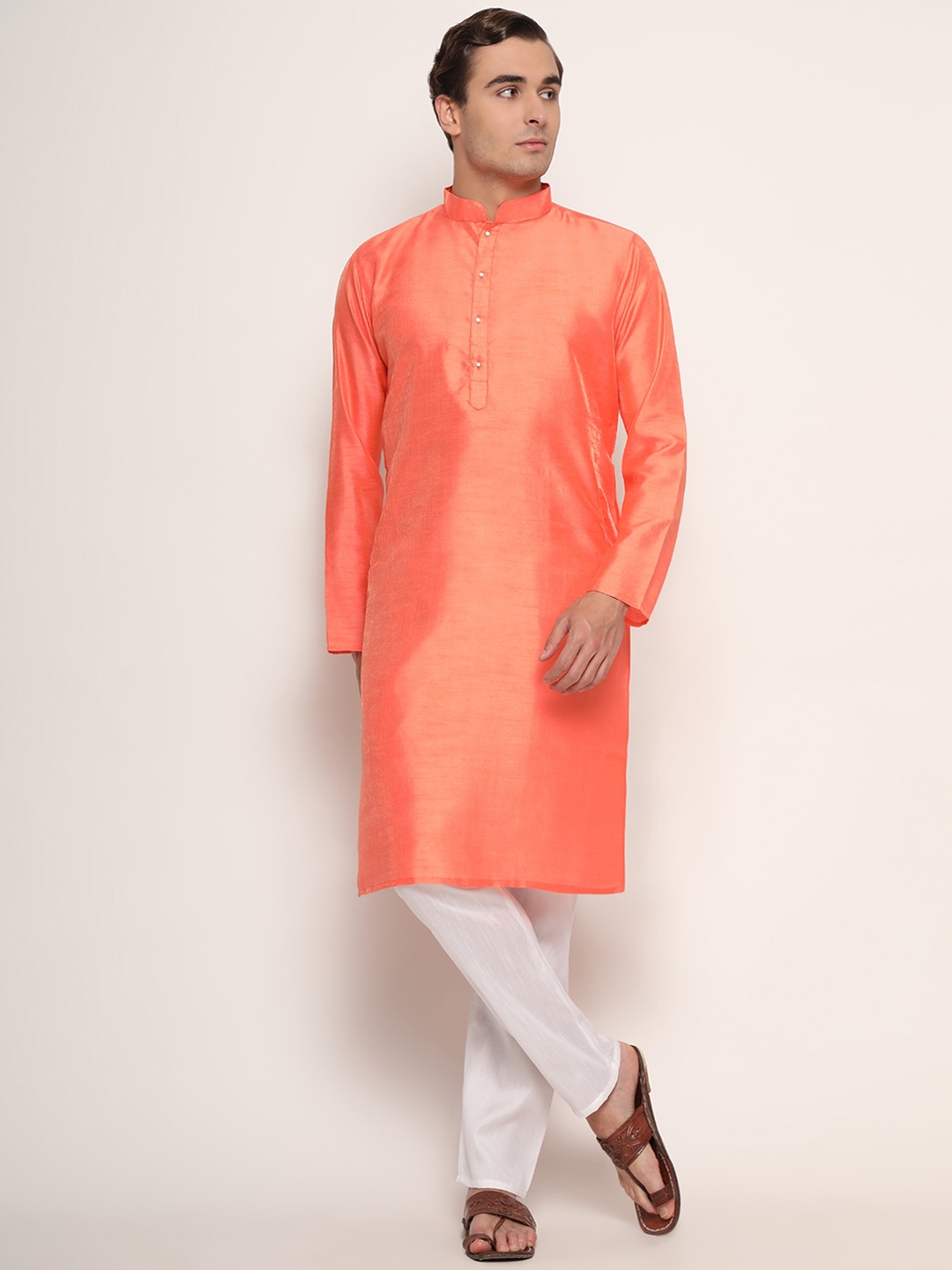 

GoStyle Men Orange Dupion Silk Kurta with Pyjamas
