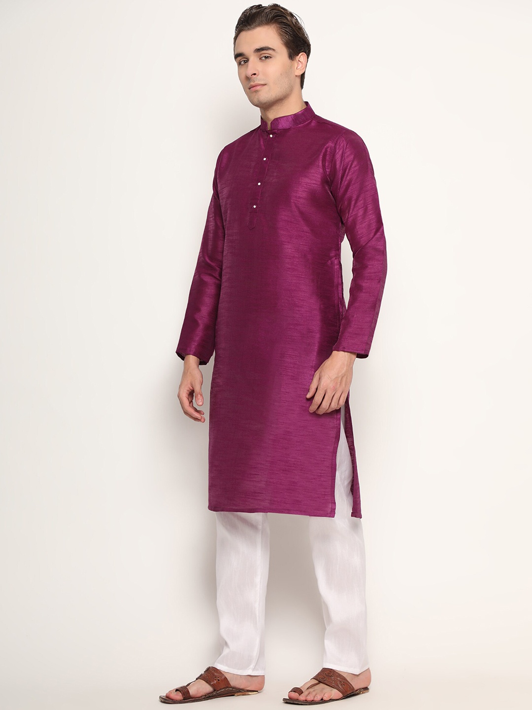 

GoStyle Men Dupion Silk Kurta with Pyjamas, Purple
