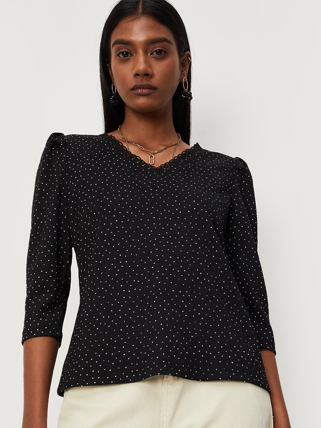 

max Black Print Top