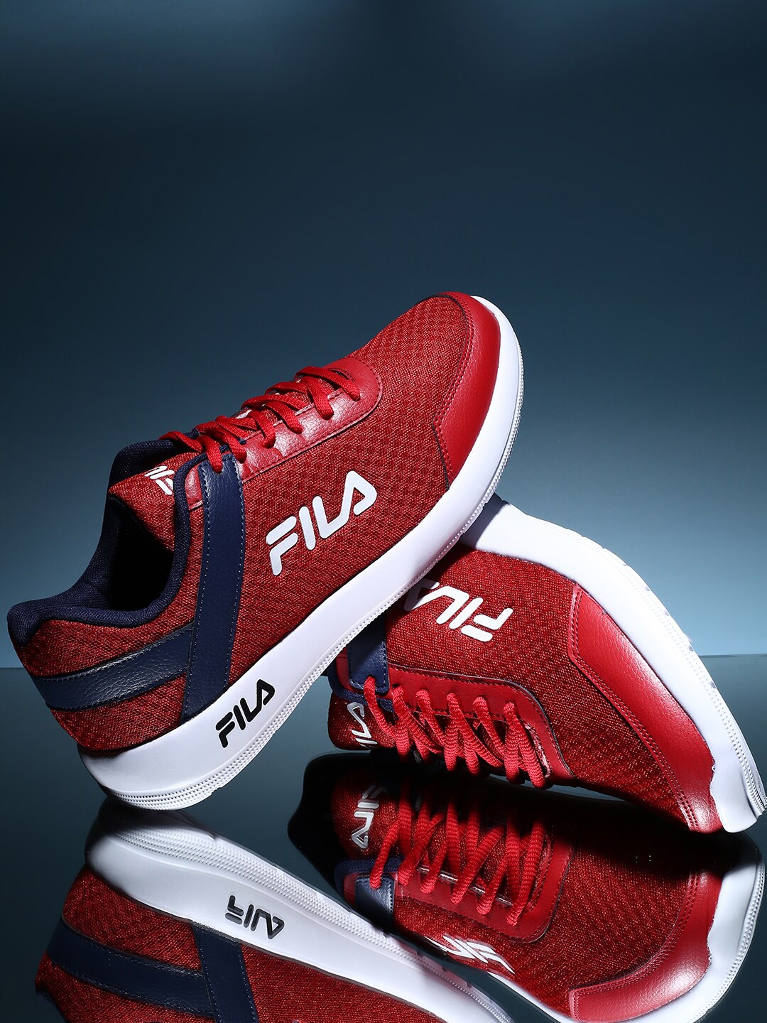 

FILA Men Mesh Running Uchiha Shoes, Red