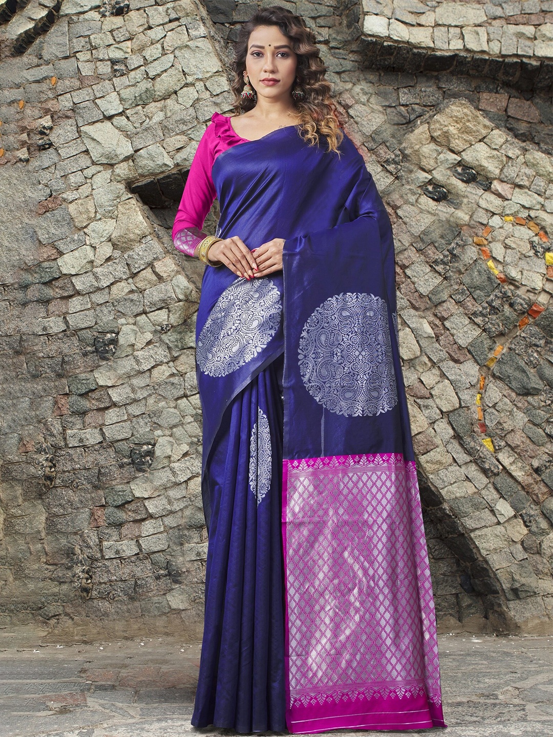 

Fashion Booms Ethnic Motifs Zari Pure Silk Kanjeevaram Saree, Navy blue