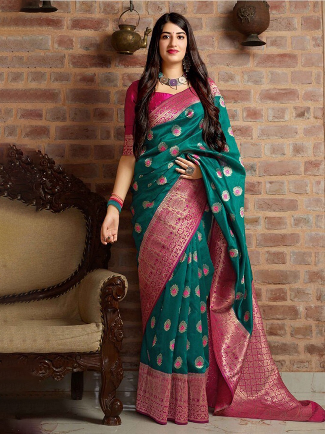 

Fashion Booms Ethnic Motifs Zari Pure Silk Kanjeevaram Saree, Green
