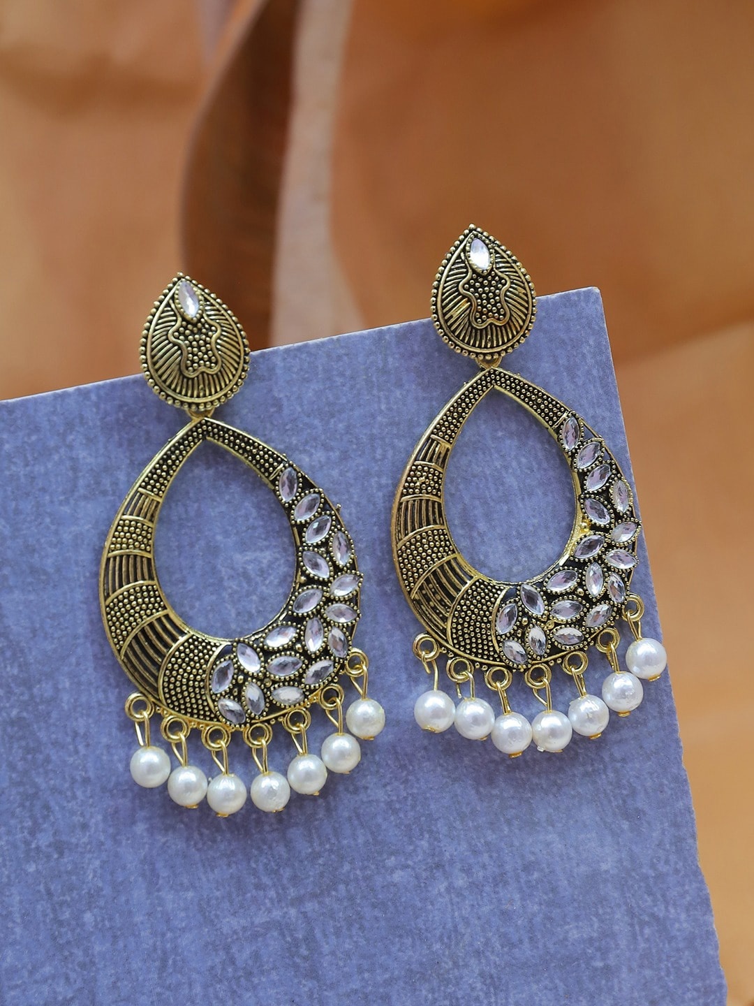 

Crunchy Fashion Silver-Plated Classic Drop Earrings