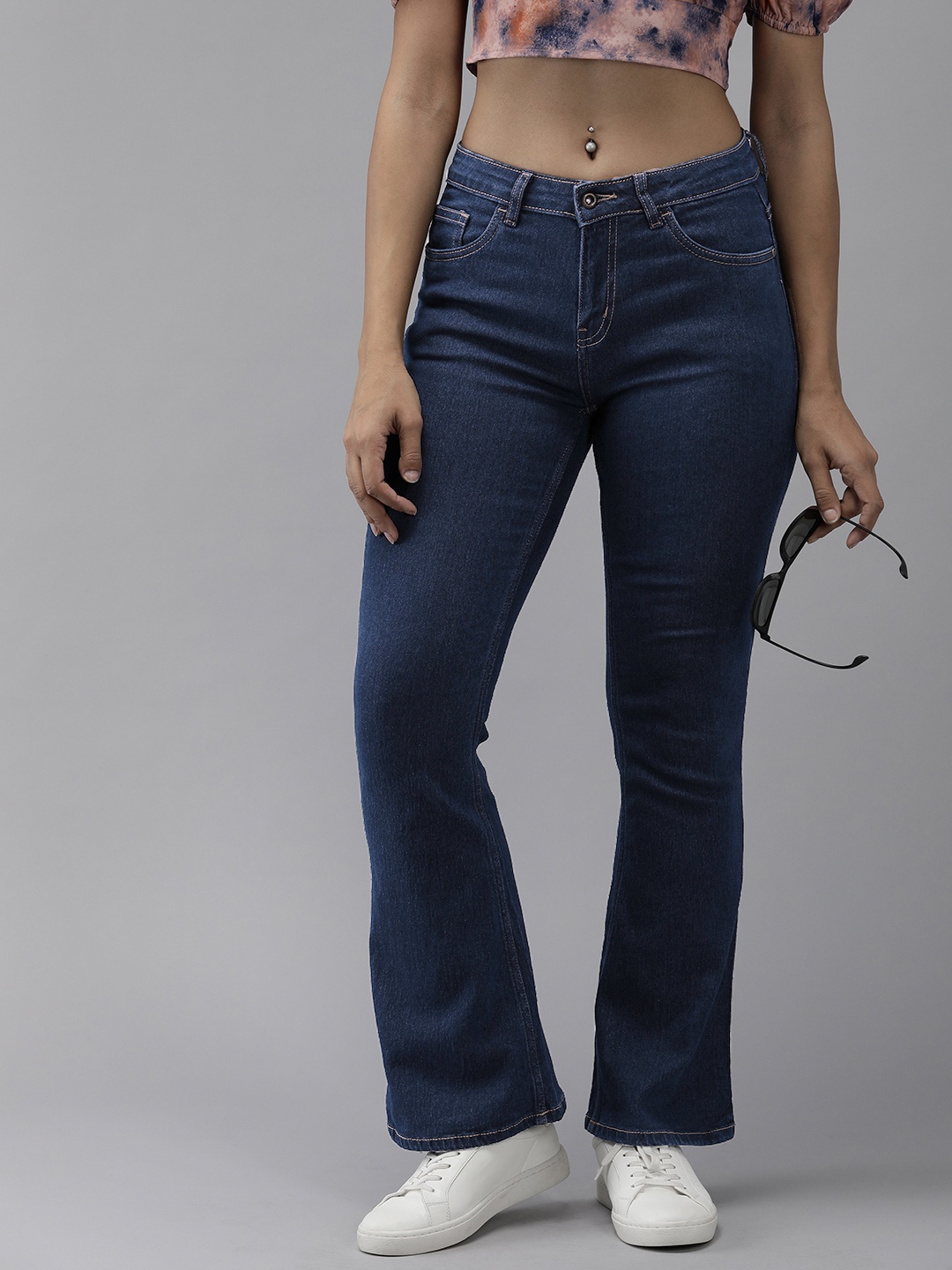 

Roadster Women Bootcut Stretchable Jeans, Blue