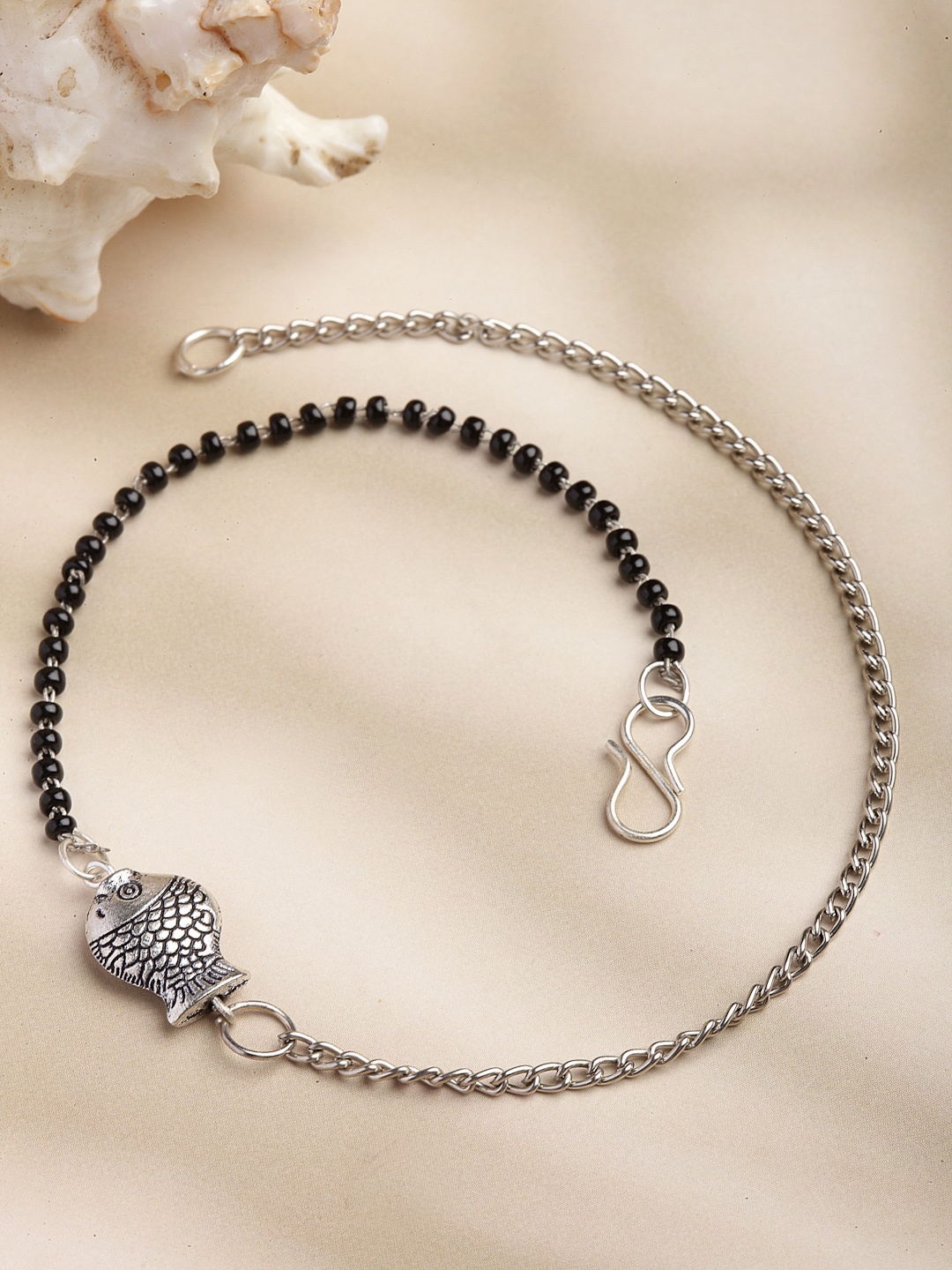 

PANASH Oxidized Silver-Toned Beads Fish Shaped Anklet
