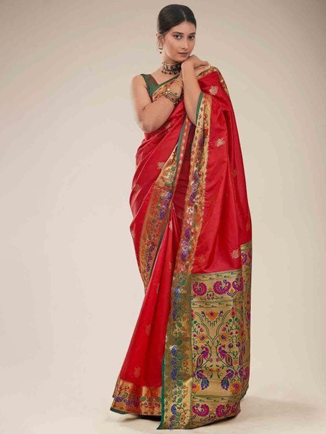 

KARAGIRI Woven Design Zari Art Silk Mysore Silk Saree, Red