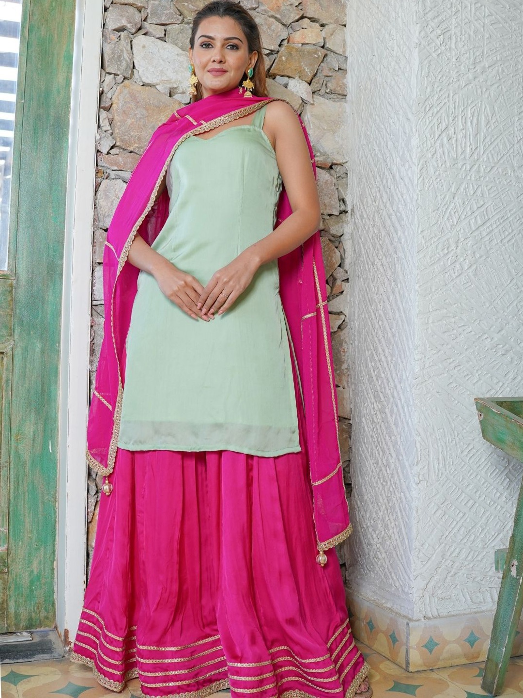 

HOUSE OF JAMOTI Women Solid Kurta with Palazzos & Dupatta, Green