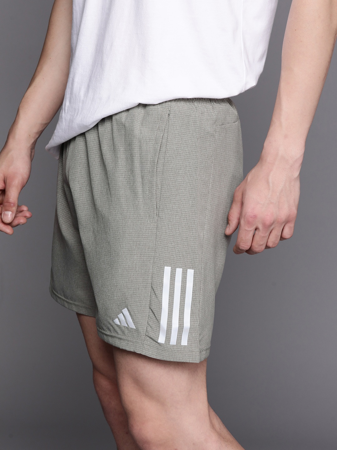 

ADIDAS Men Sustainable Own The Run Heater Micro Checked Running Shorts, Green