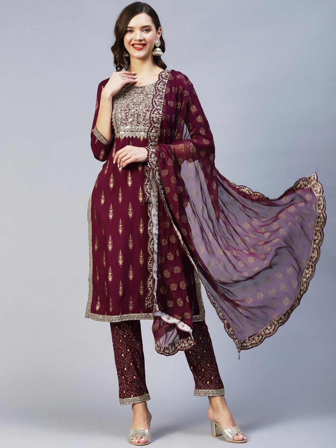 

FASHOR Women Purple Ethnic Motifs Embroidered Kurta with Trousers & With Dupatta