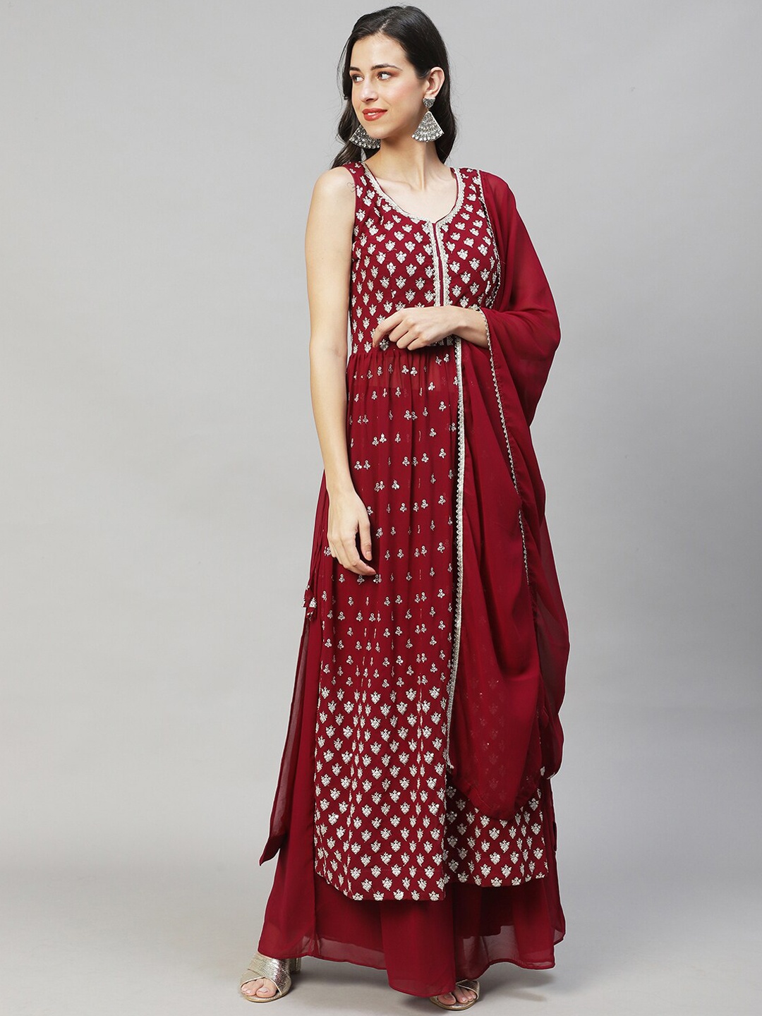 

FASHOR Women Ethnic Motifs Embroidered Kurta with Palazzos & Dupatta, Maroon